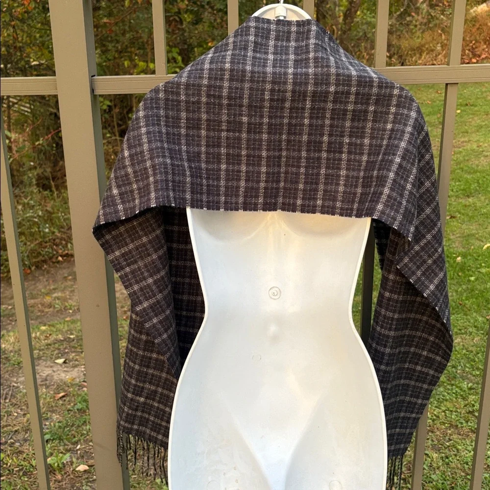 V Fraas Cashmink Made in Germany Navy Blue Plaid Scarf